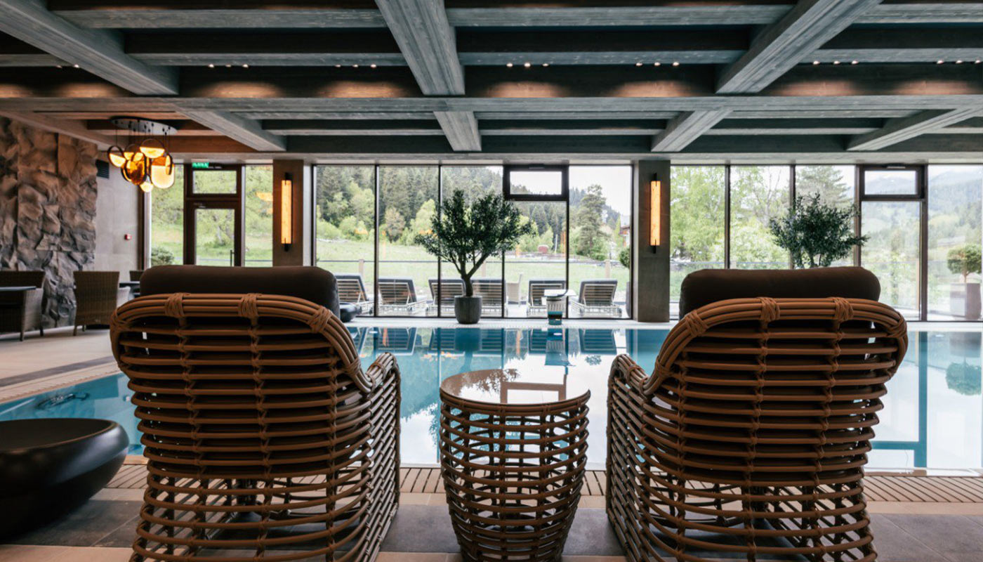 Архыз: отель 5 звезд с бассейном и альпийским шале-стилем в сердце Кавказа