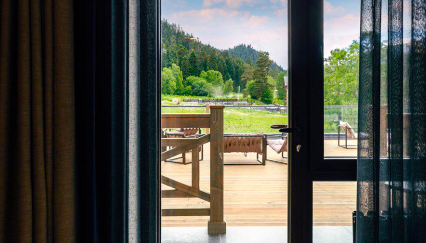 Архыз отель романтик: Grand Snow Resort в посёлке с говорящим названием